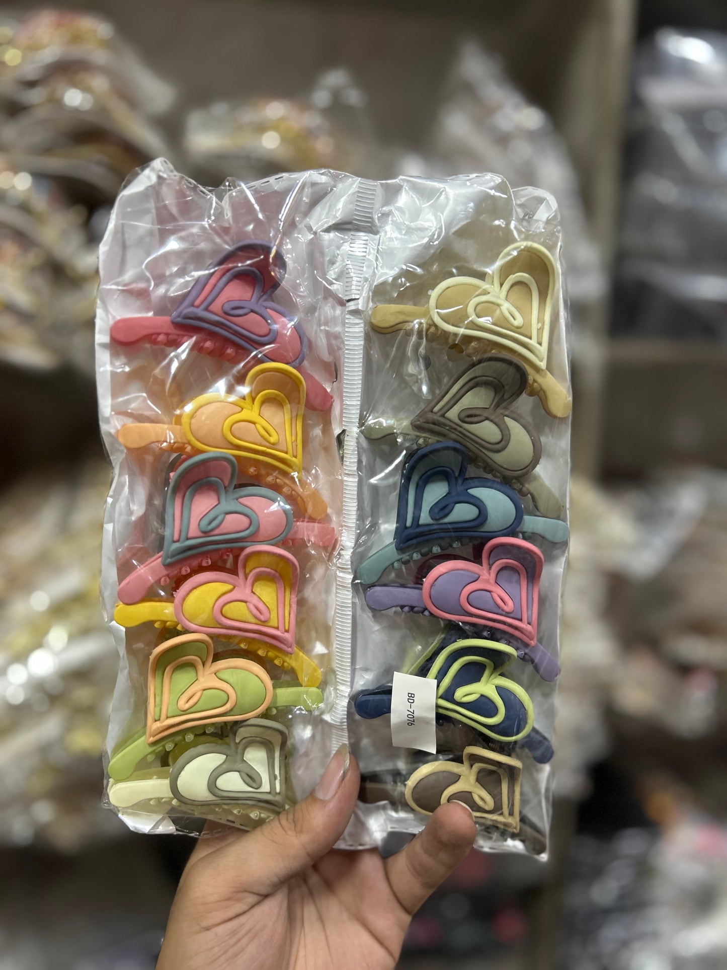 π Korean Heart Hair Claw Clips Set β Matte Pastel Heart Hair Clutcher for Women & Girls (pack of 12)