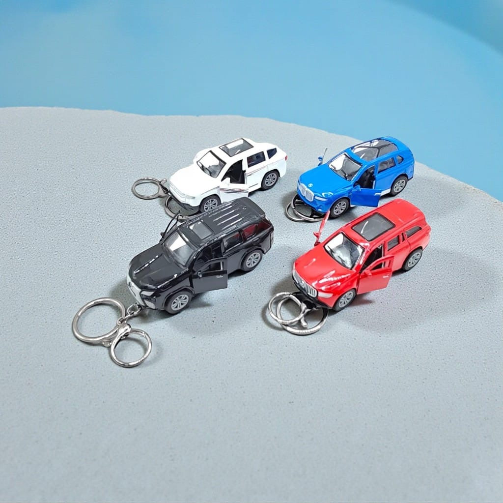 Mini Luxury Car Keychain – 3D SUV Metal Keyring with Openable Doors ( pack of 6)