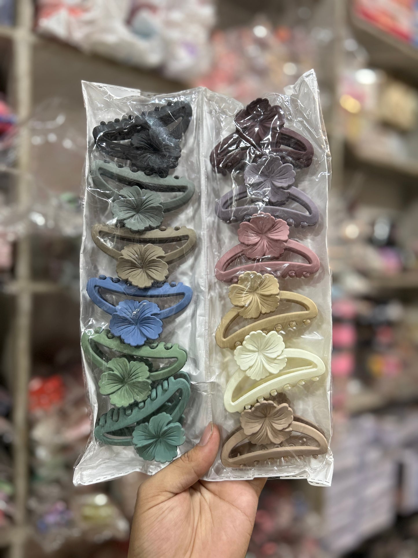 Matte Flower Claw Clips Set β Korean Style Hair Clutcher Pack( pack of 12)