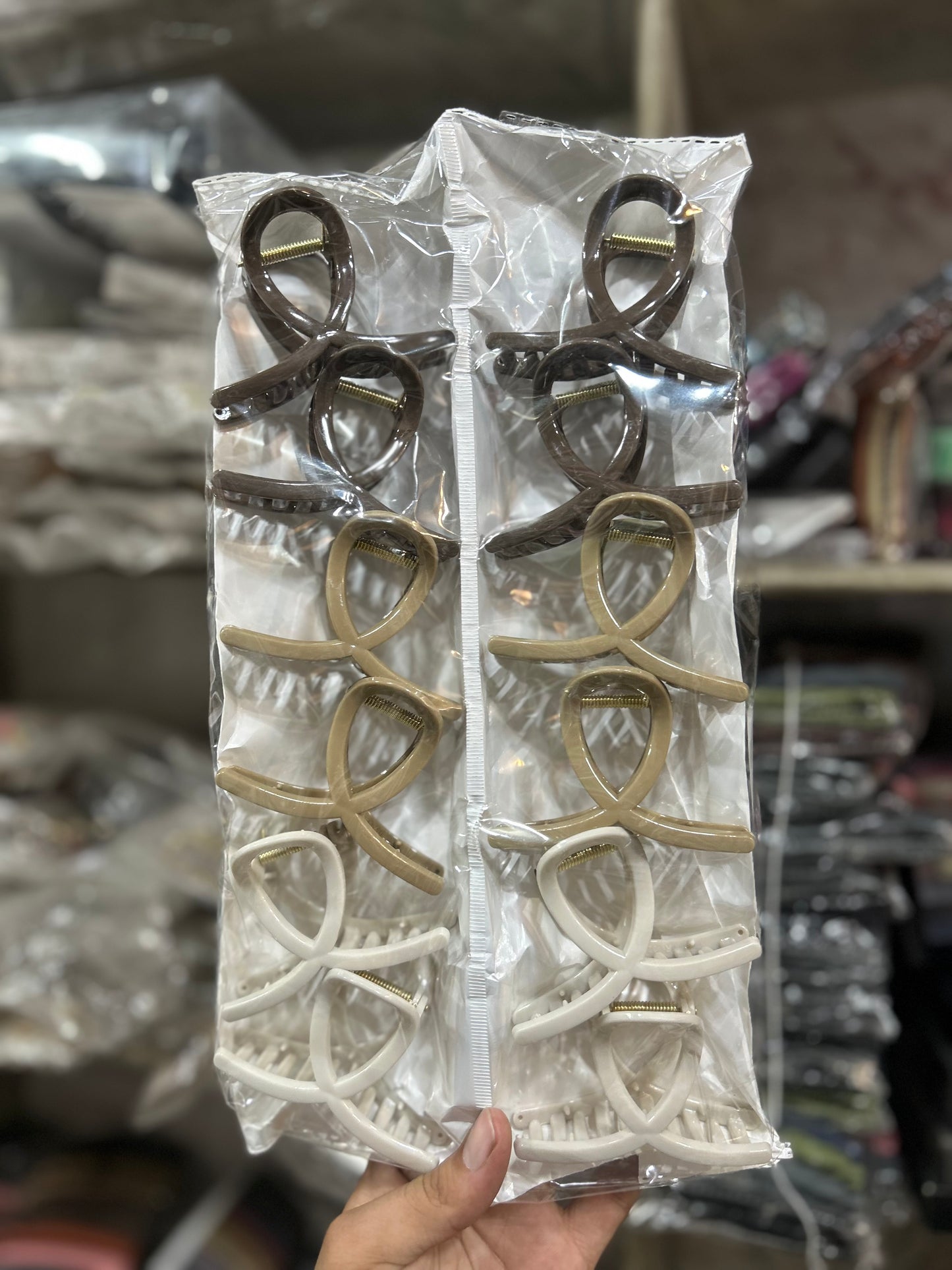 Premium Korean clutcher (pack of 12)