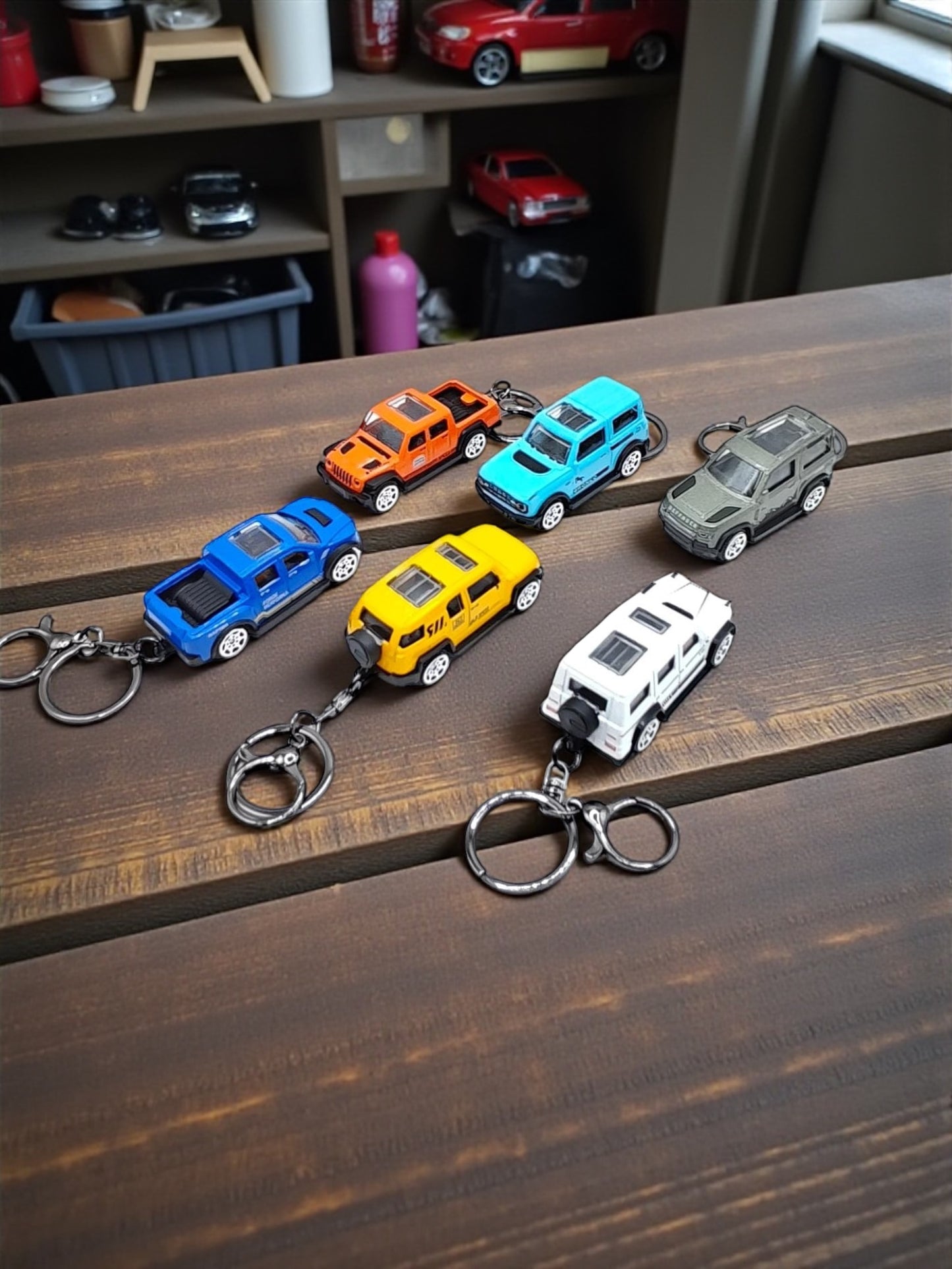 Mini SUV Car Keychain – 3D Off-Road Vehicle Key Ring( pack of 6)