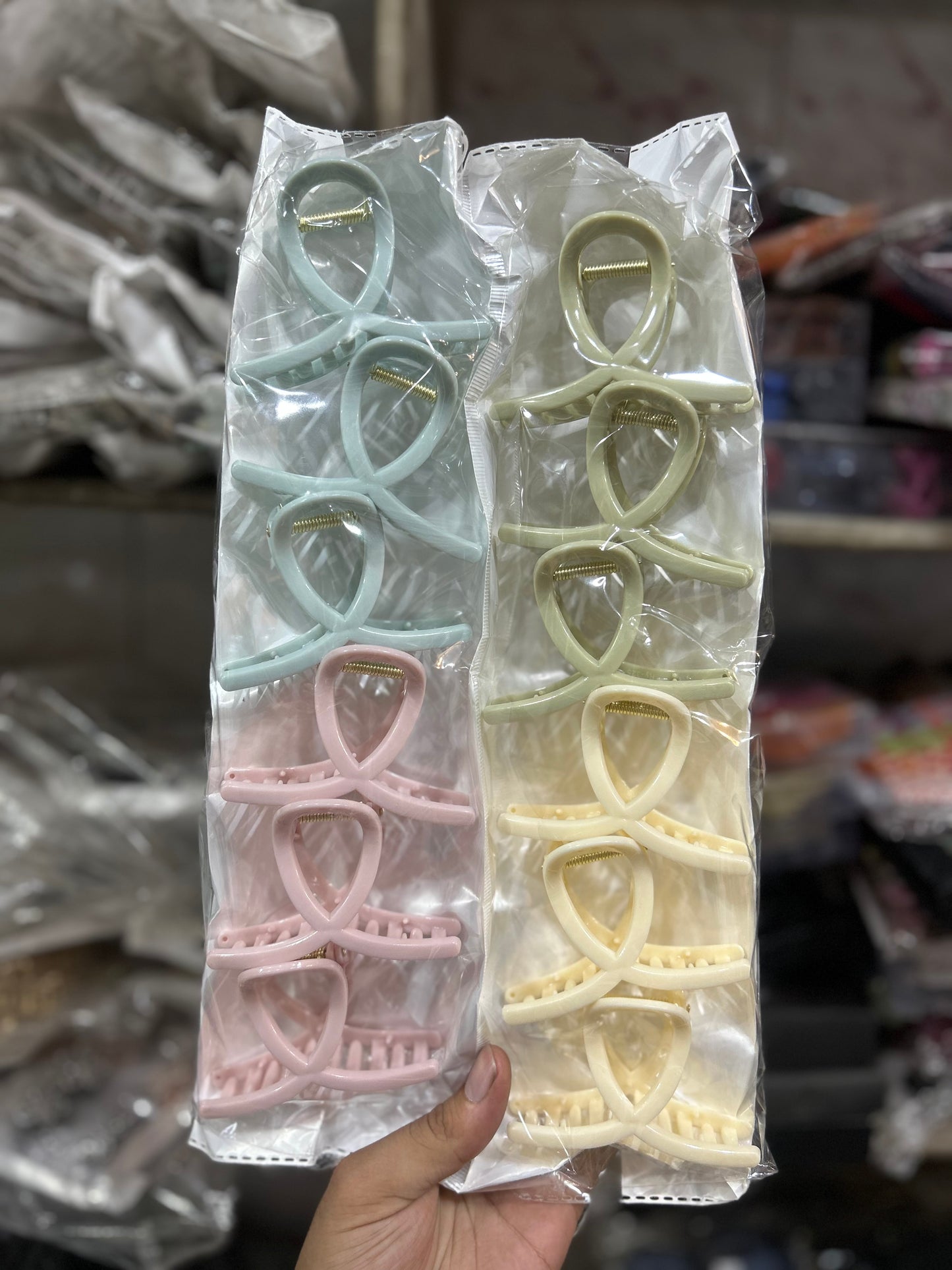 Premium Korean clutcher (pack of 12)