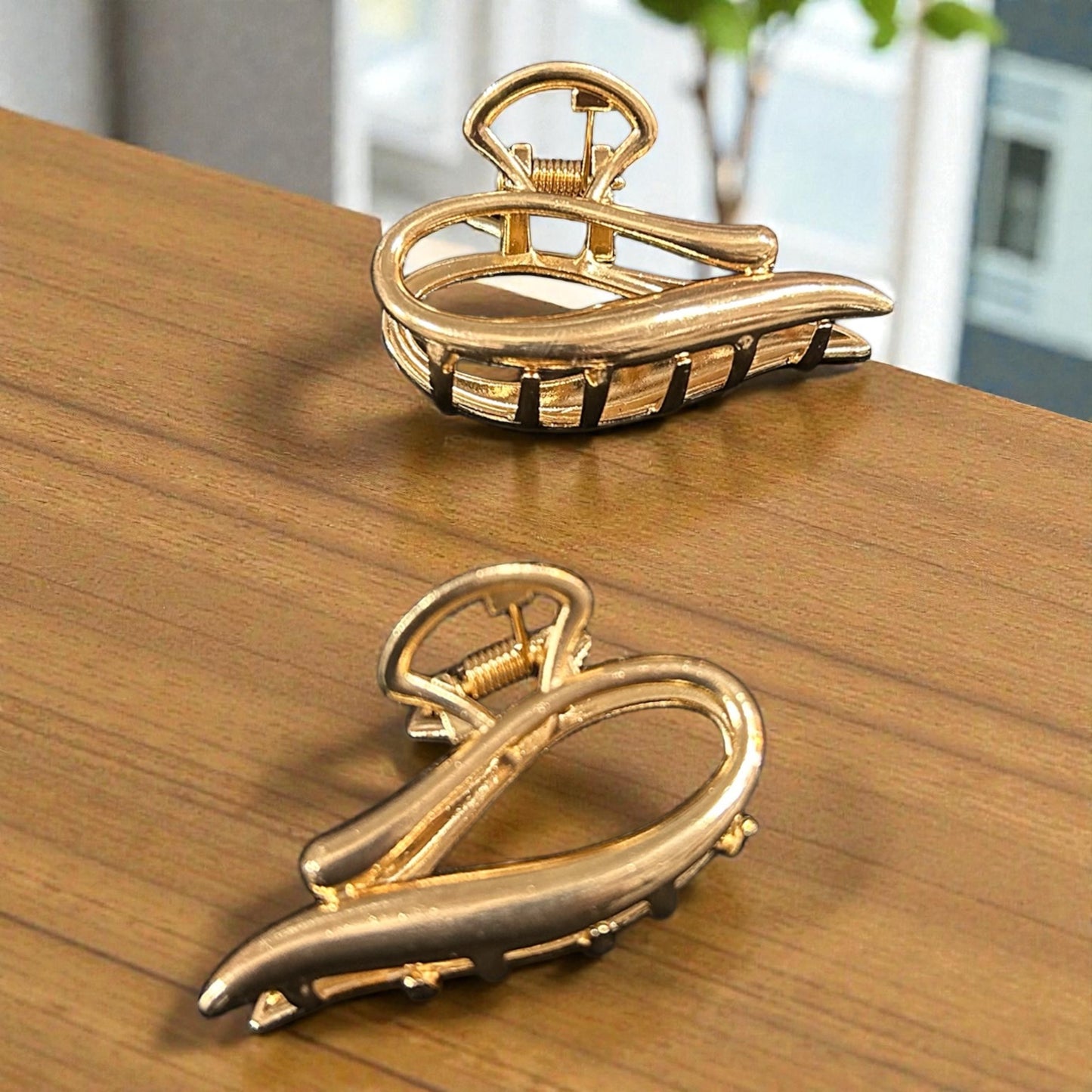 Elegant Metal Curve Hair Claw Clip | Minimal Gold Finish Hair Clip for Women( pack of 12)
