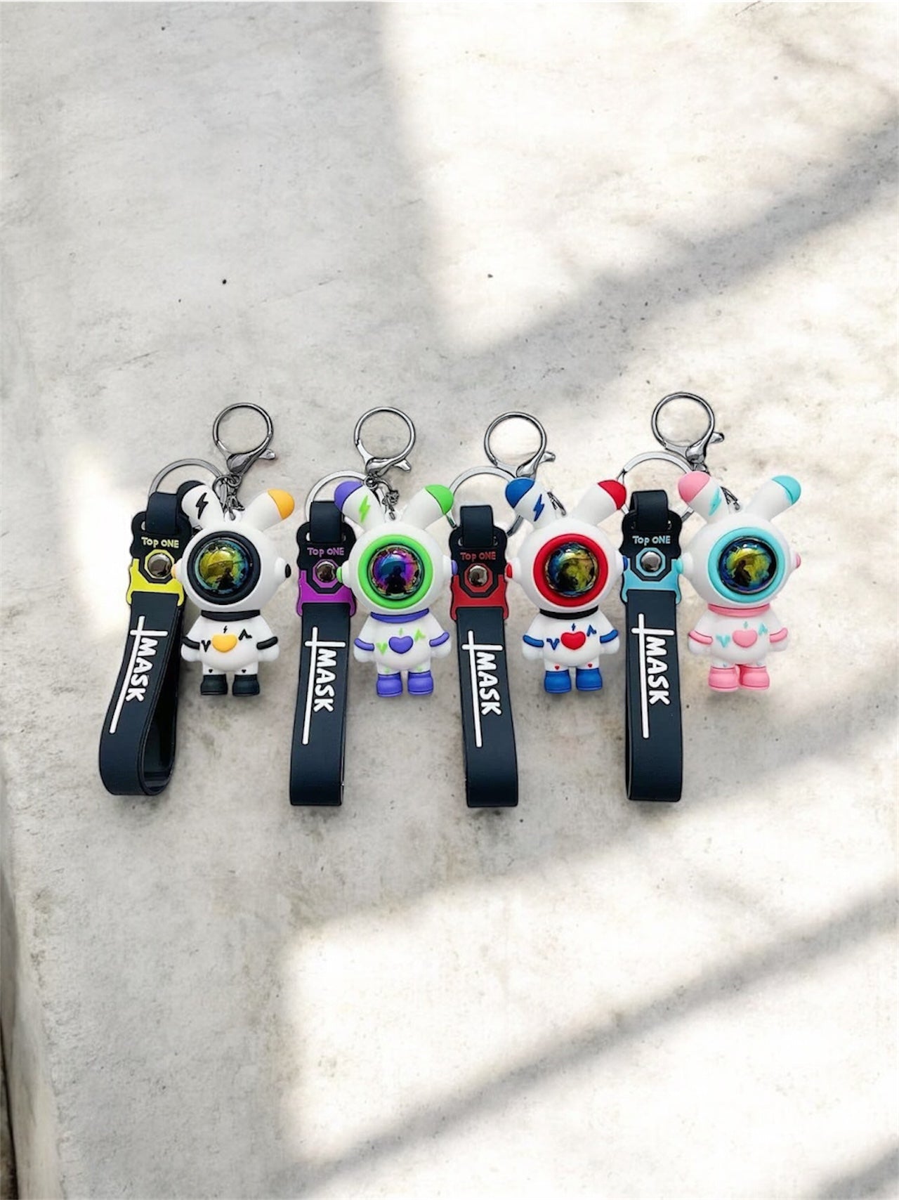 Cartoon rubber keychain astronaut design ( pack of 12)