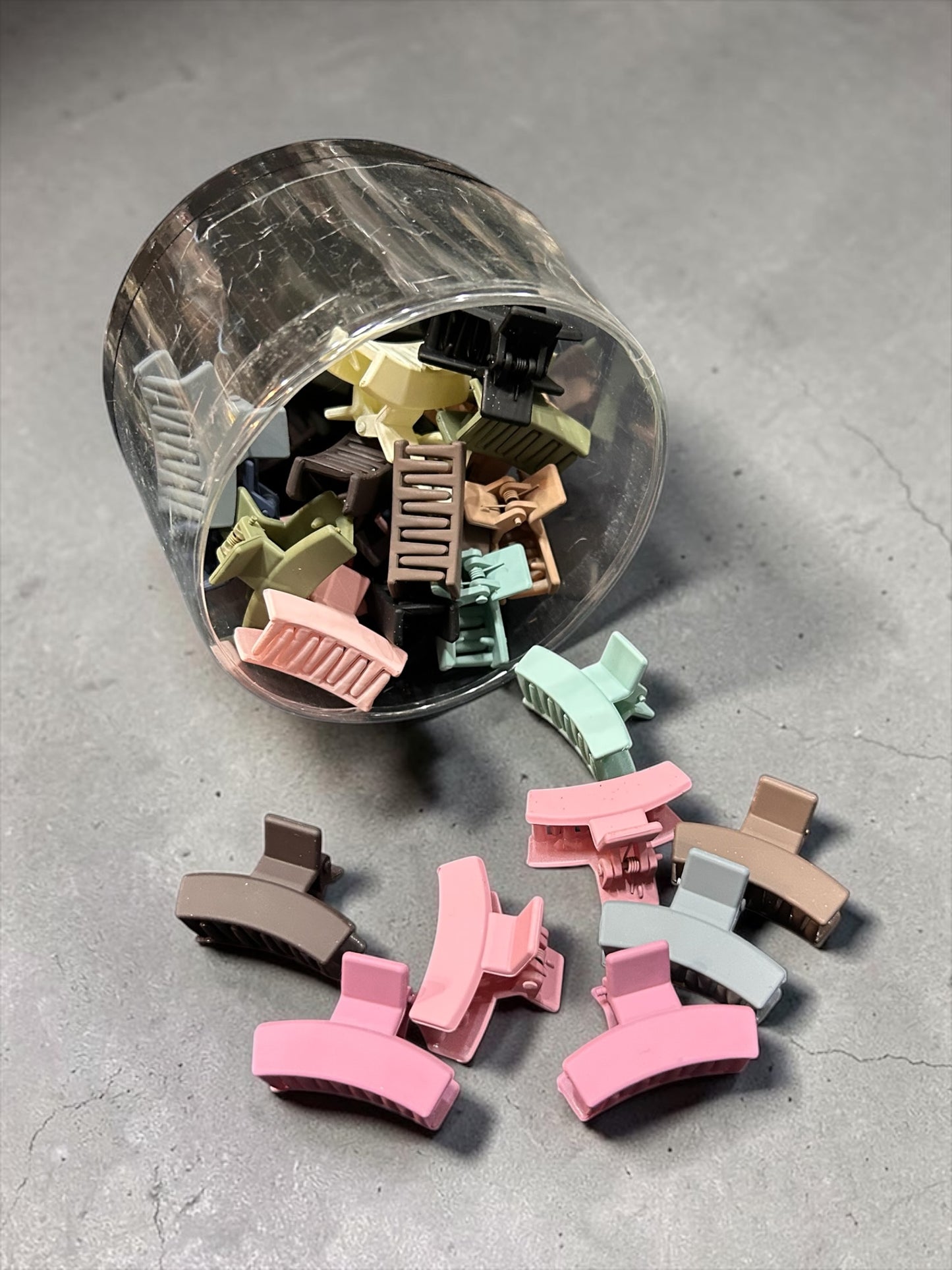 Korean jar claw clip(pack of 24 piece)