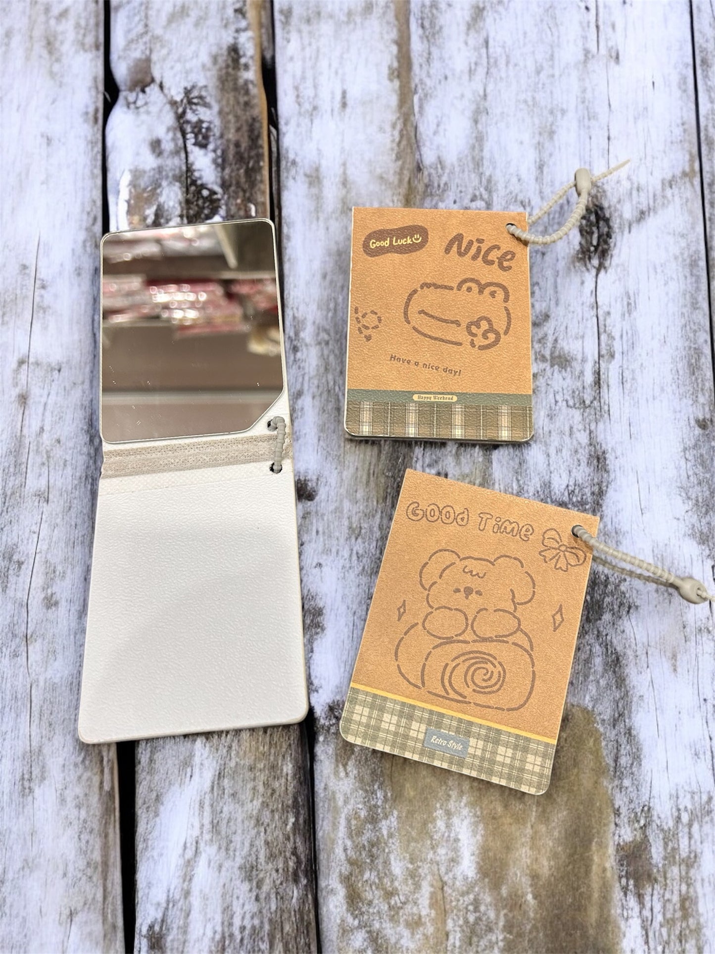 Cute Cartoon Bag Charm Mirror – Kawaii Portable Hanging Pocket Mirror(pack of 12)