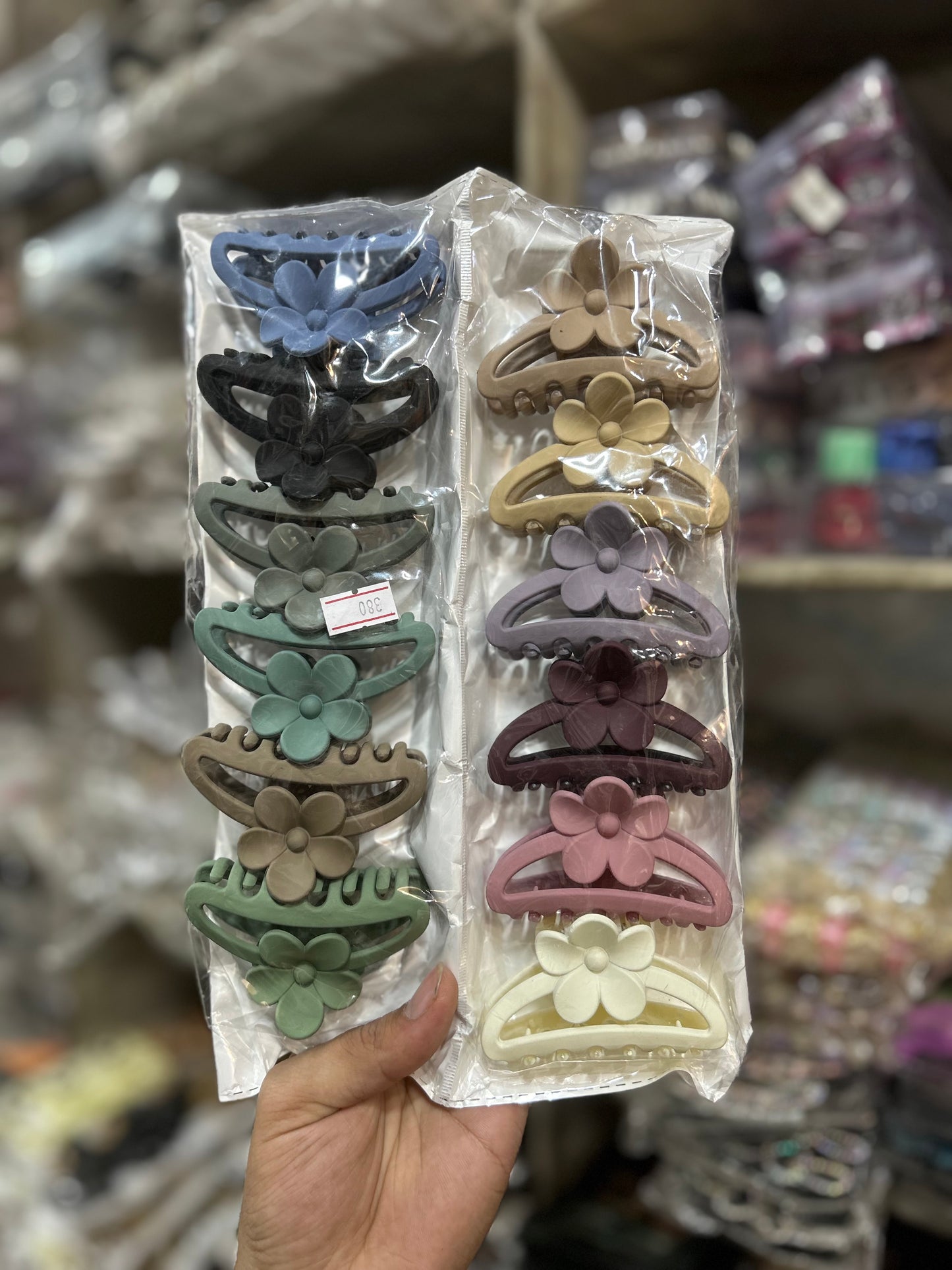 Matte Flower Claw Clips Set β Korean Style Hair Clutcher Pack( pack of 12)