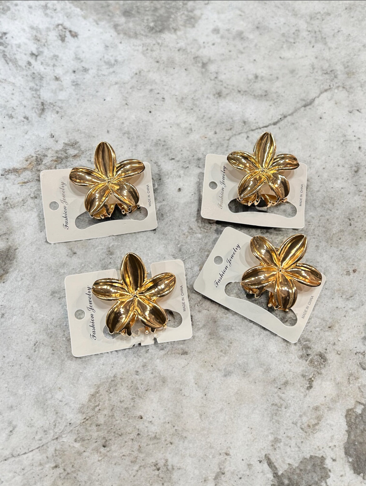 Luxury Gold Flower Mini Claw Clips β Korean Elegant Hair Accessories( pack of 12)