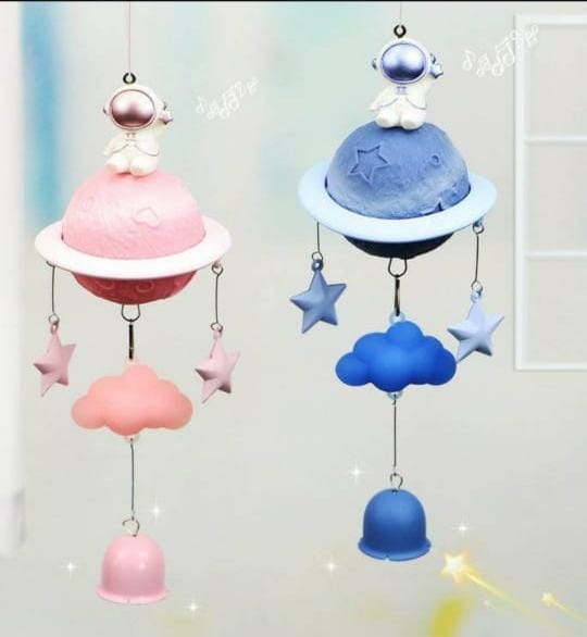 Astronaut windchimes( random color)