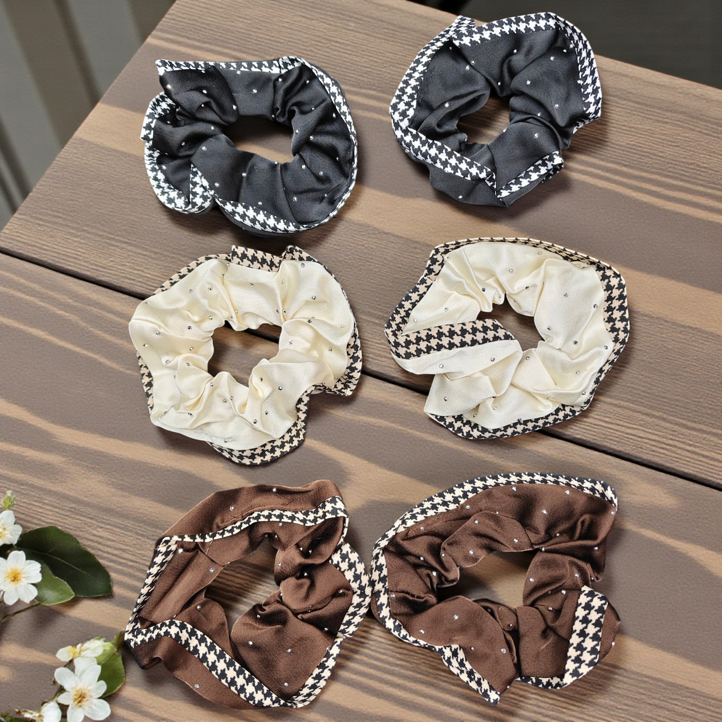 Korean premium scrunchies( pack of 20)