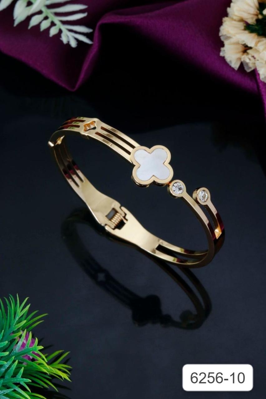 Anti tarnish bracelet for women’s and girls (pack of 3)