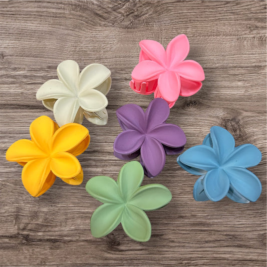 Pastel color Flower Clutchers ( pack of 12)