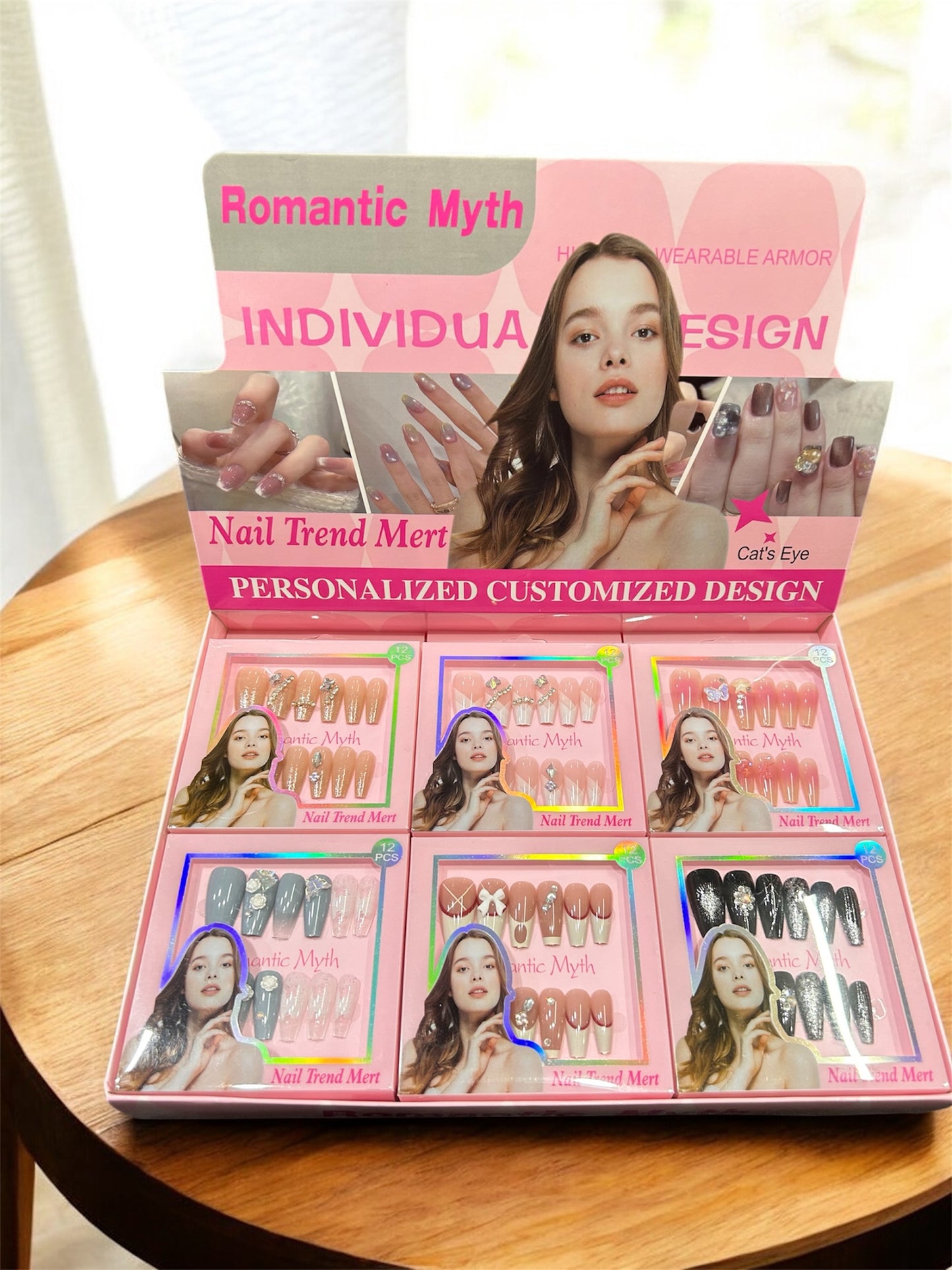Romantic Myth Premium Press-On Nails Set(pack of 12 set)