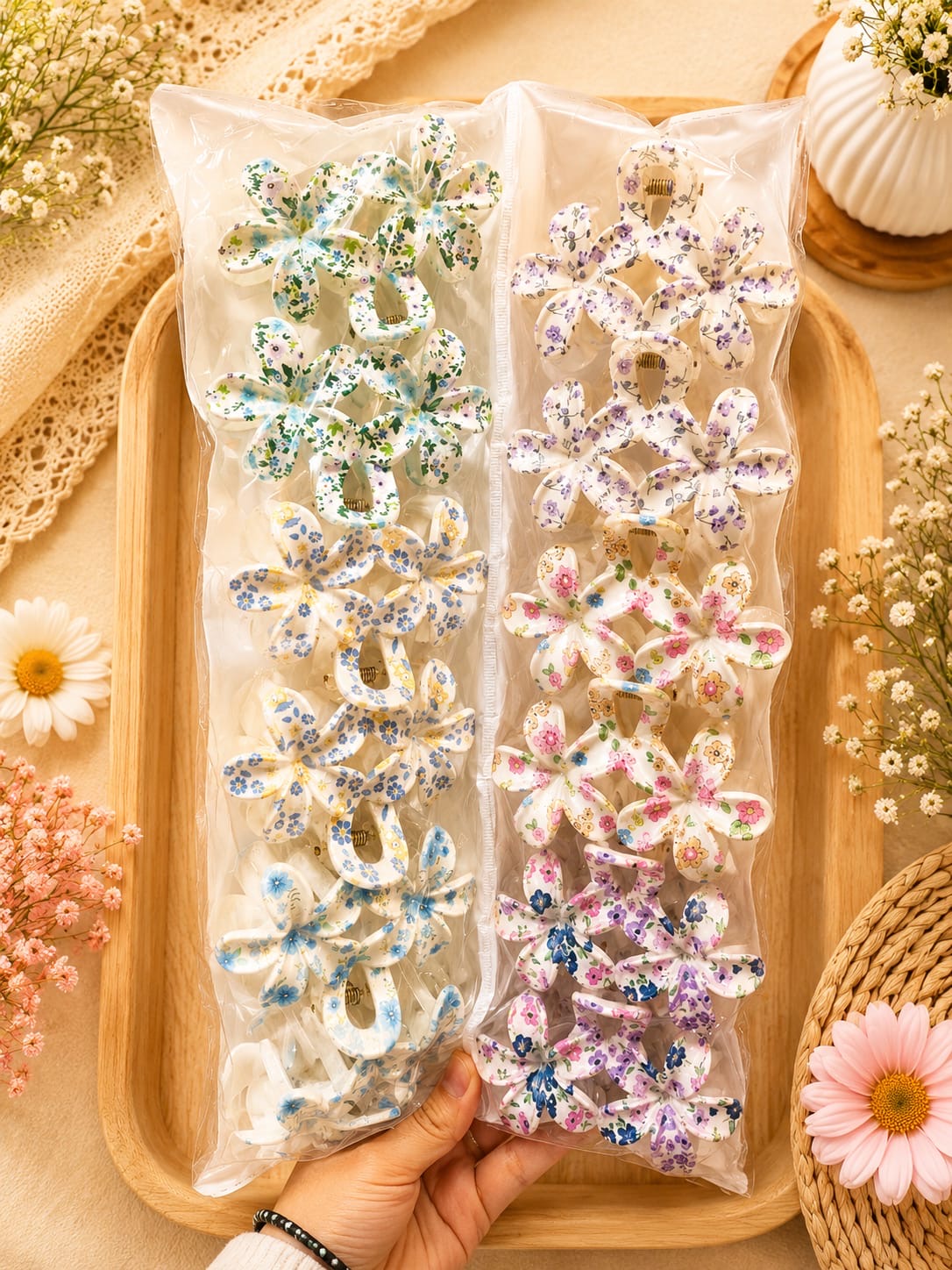 Korean clutcher for girls (pack of 12)