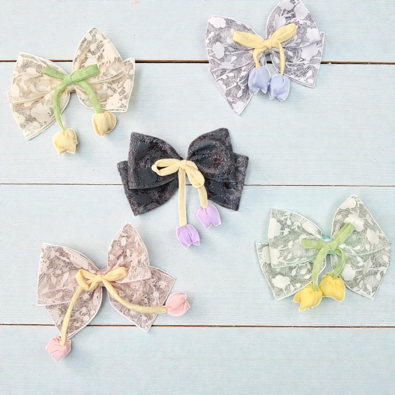 Korean small tulip bow hair pin ( pack of 5)