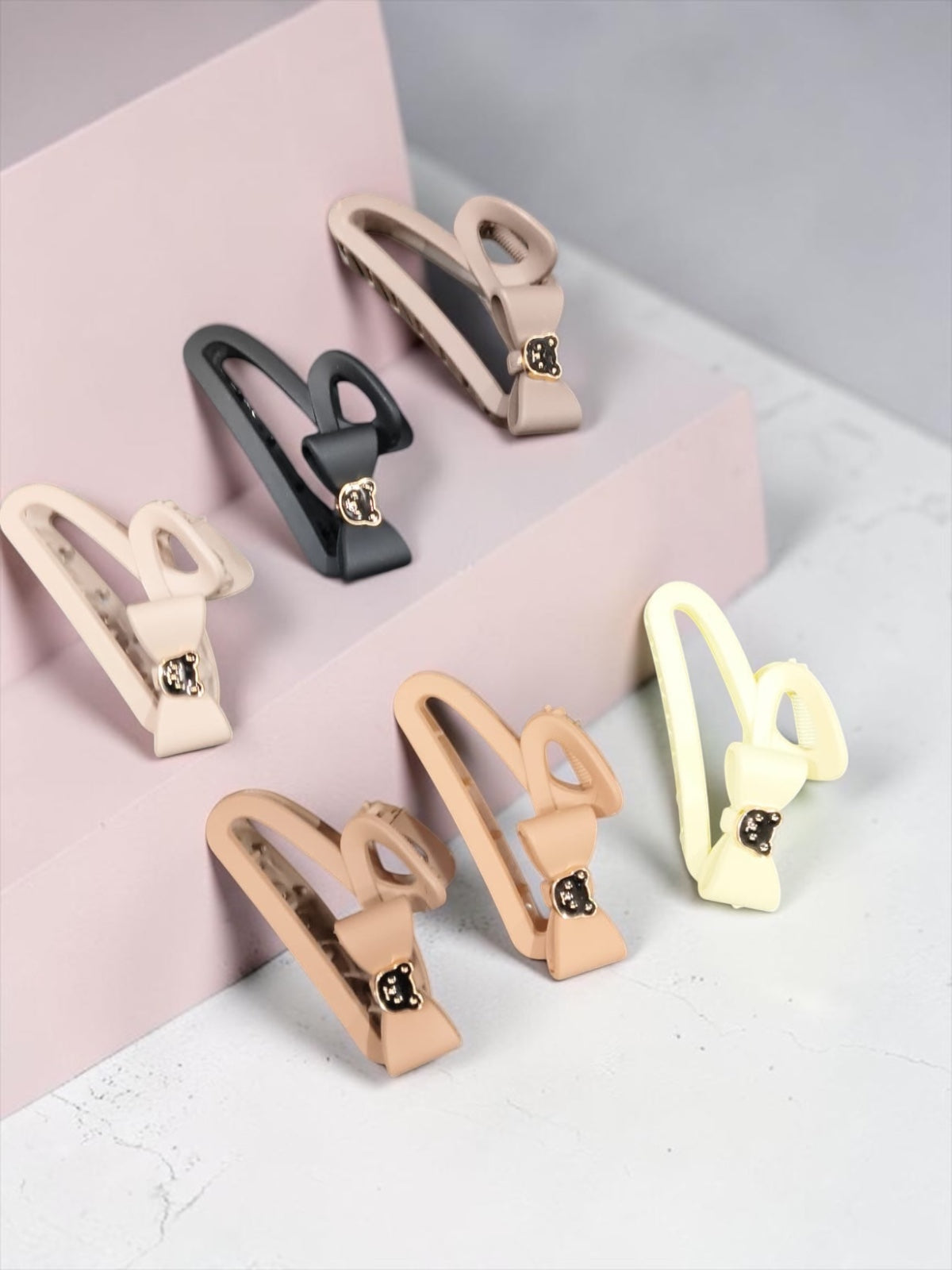 Premium Korean clutcher (pack of 12)