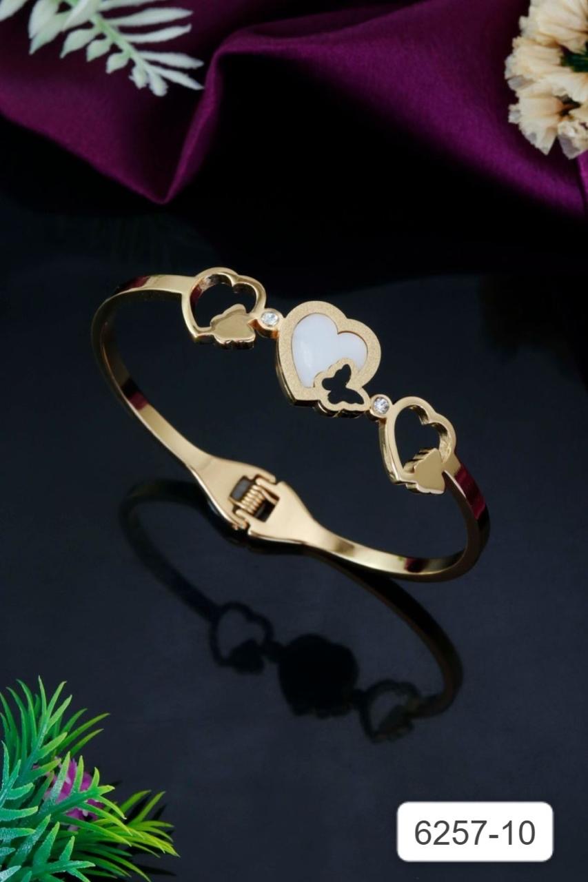 Anti tarnish bracelet for women’s and girls (pack of 3)