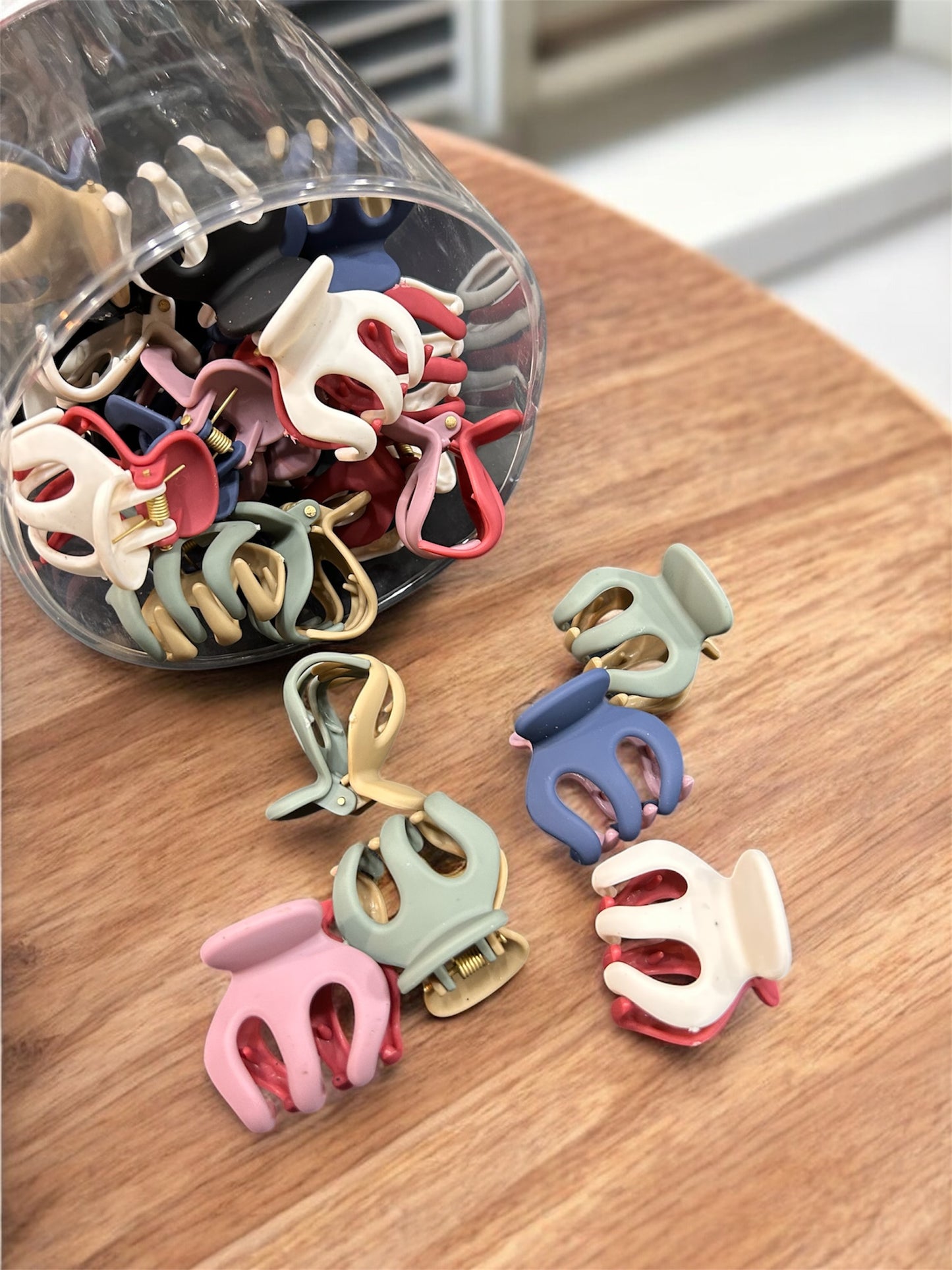 Hair Claw Clip for Women & Girls – Trendy Korean Style Hair Accessory( pack of 24)