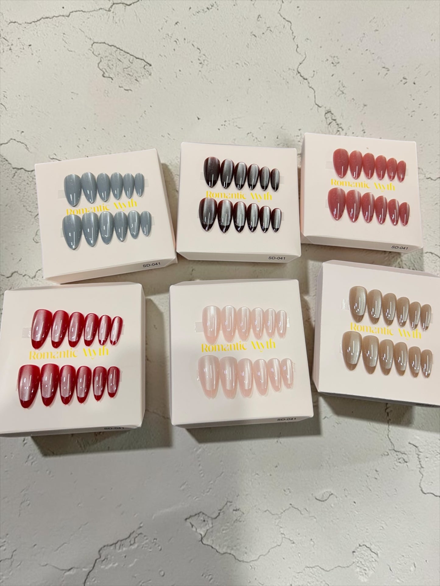 Luxury Press On Nails Set | Glossy Almond Shape Fake Nails | Reusable Korean Style Nail Tips for Girls(pack of 12 sets)