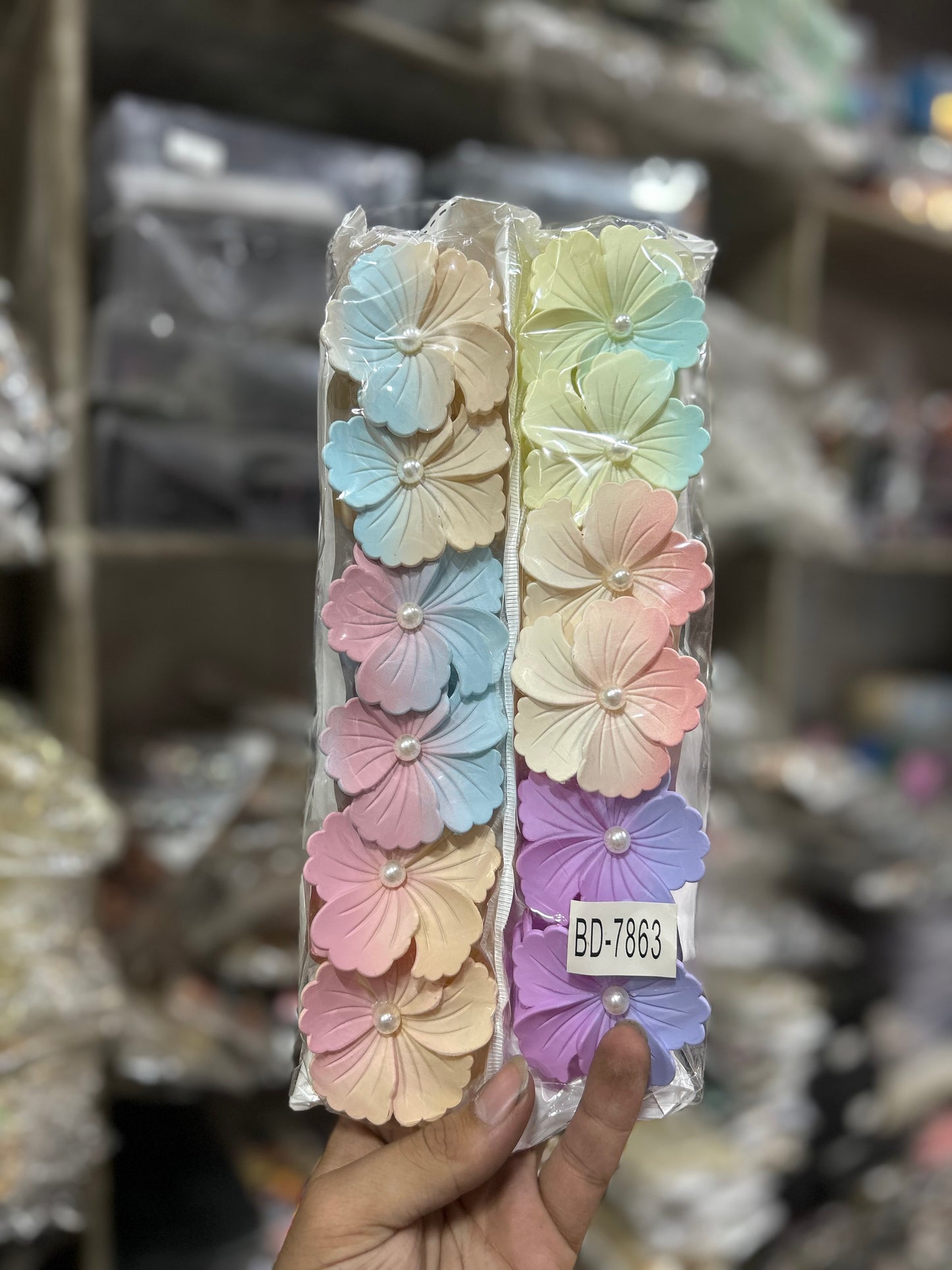 Medium Pastel Flower Hair Claw Clips Set – Korean Pearl Flower Hair Clutcher for Women & Girls(pack of 12)