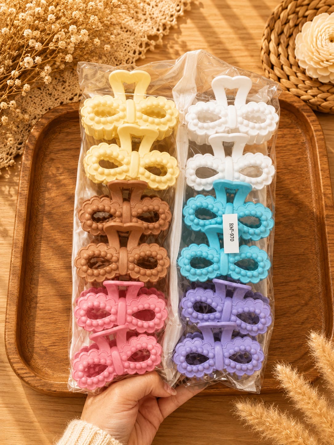 Korean clutcher for girls (pack of 12)