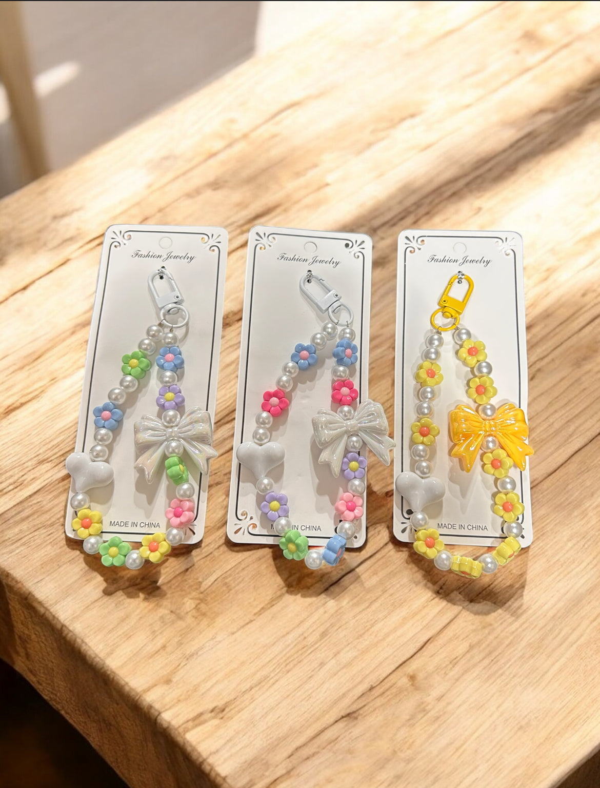 Beaded Phone Charm Strap with Bow & Heart – Aesthetic Kawaii Mobile Hanging Accessory( pack of 12)