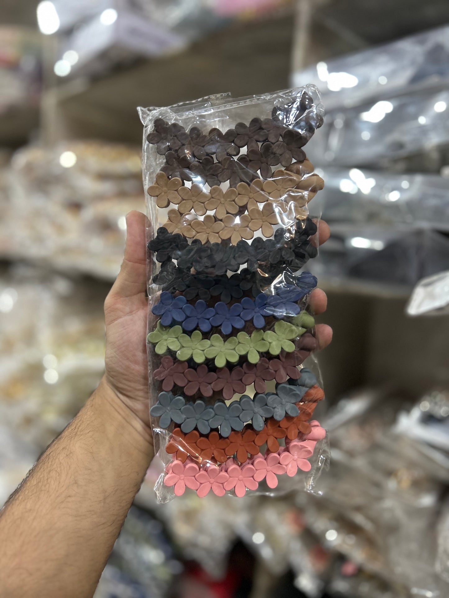 Premium Indian quality banana clip (pack of 12)