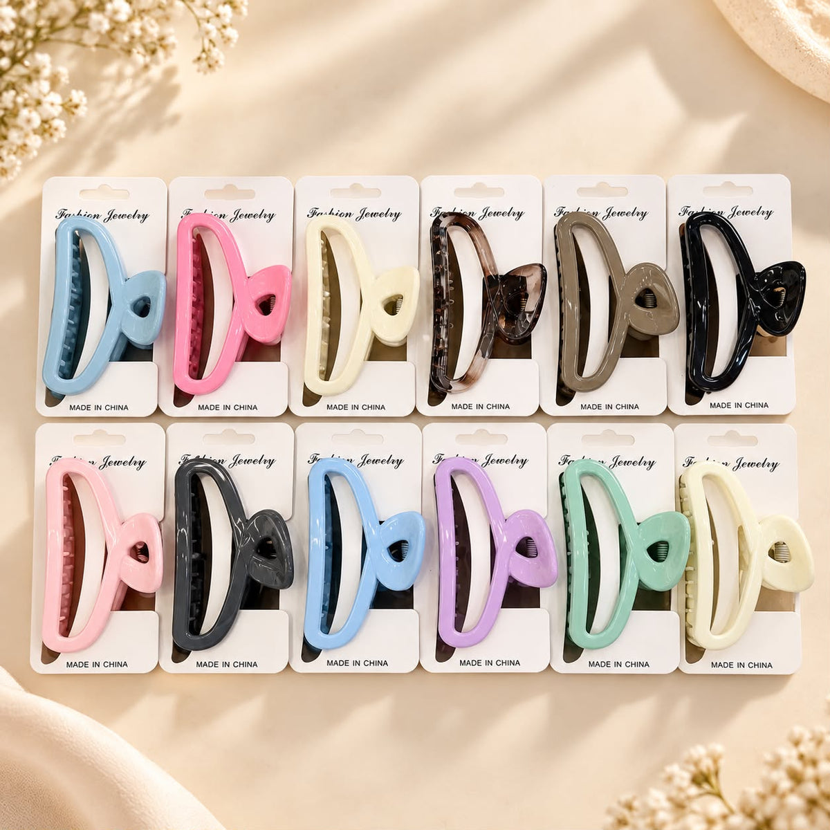 Korean premium clutchers (pack of 12 sets)