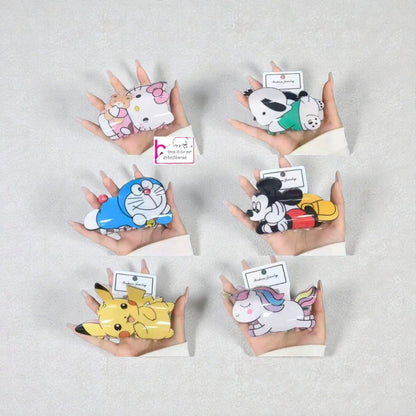 Acrylic clutchers premium quality ( pack of 12)