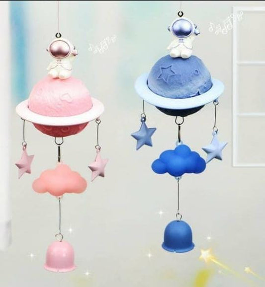 Astronaut windchimes( random color)