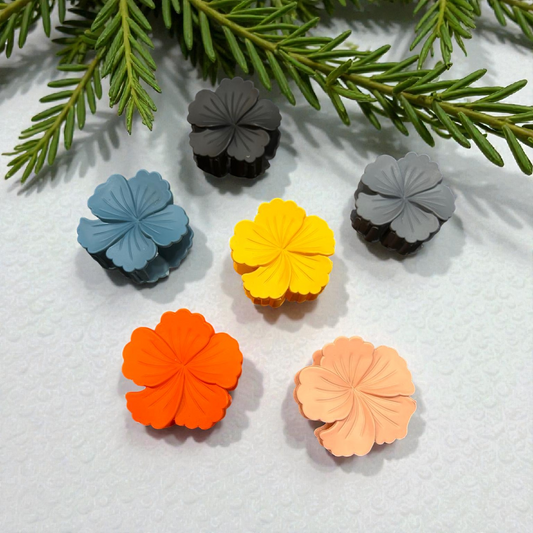 Flower clutcher medium size( pack of 12)