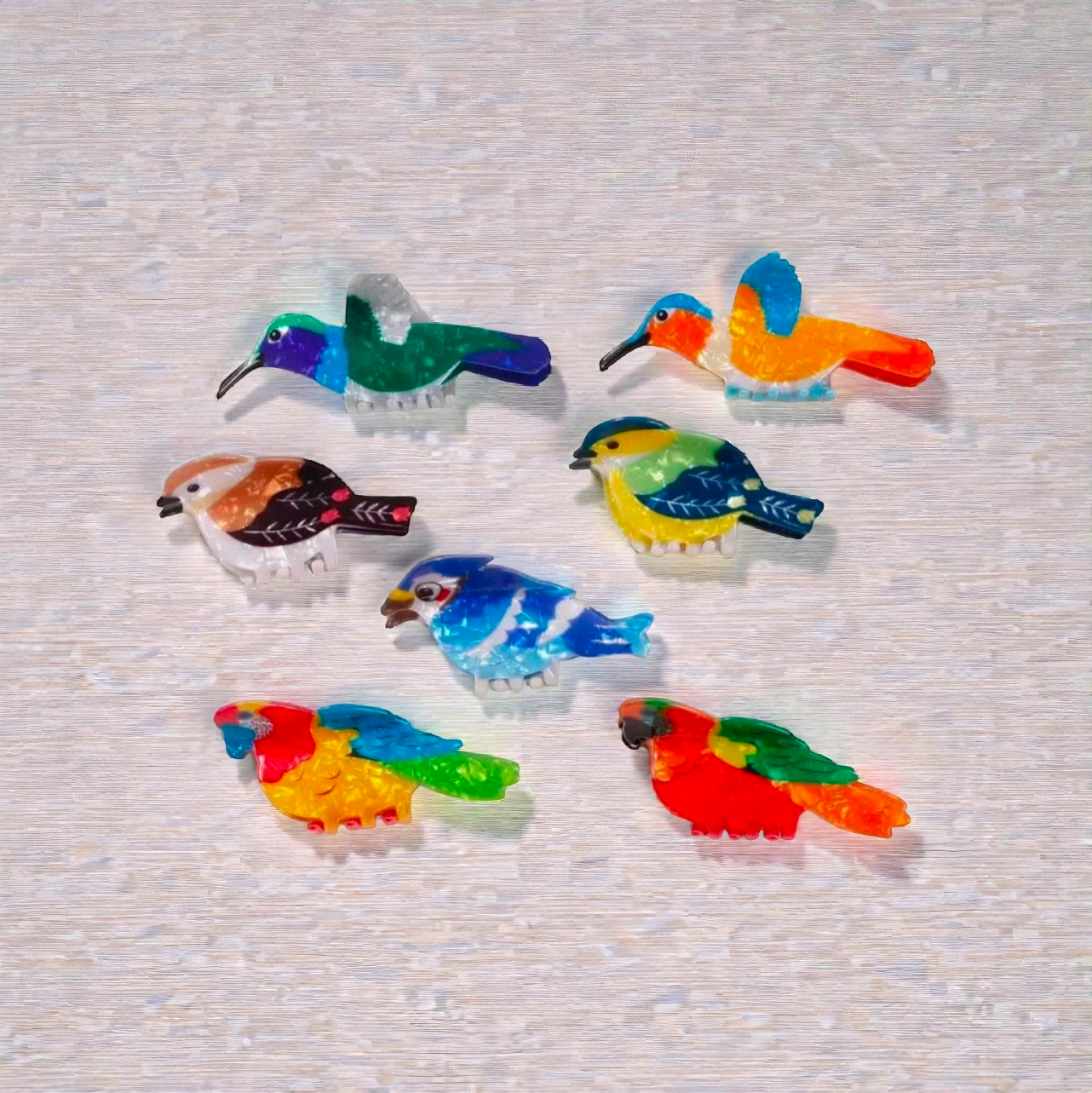 Acrylic clutchers premium quality ( pack of 12)