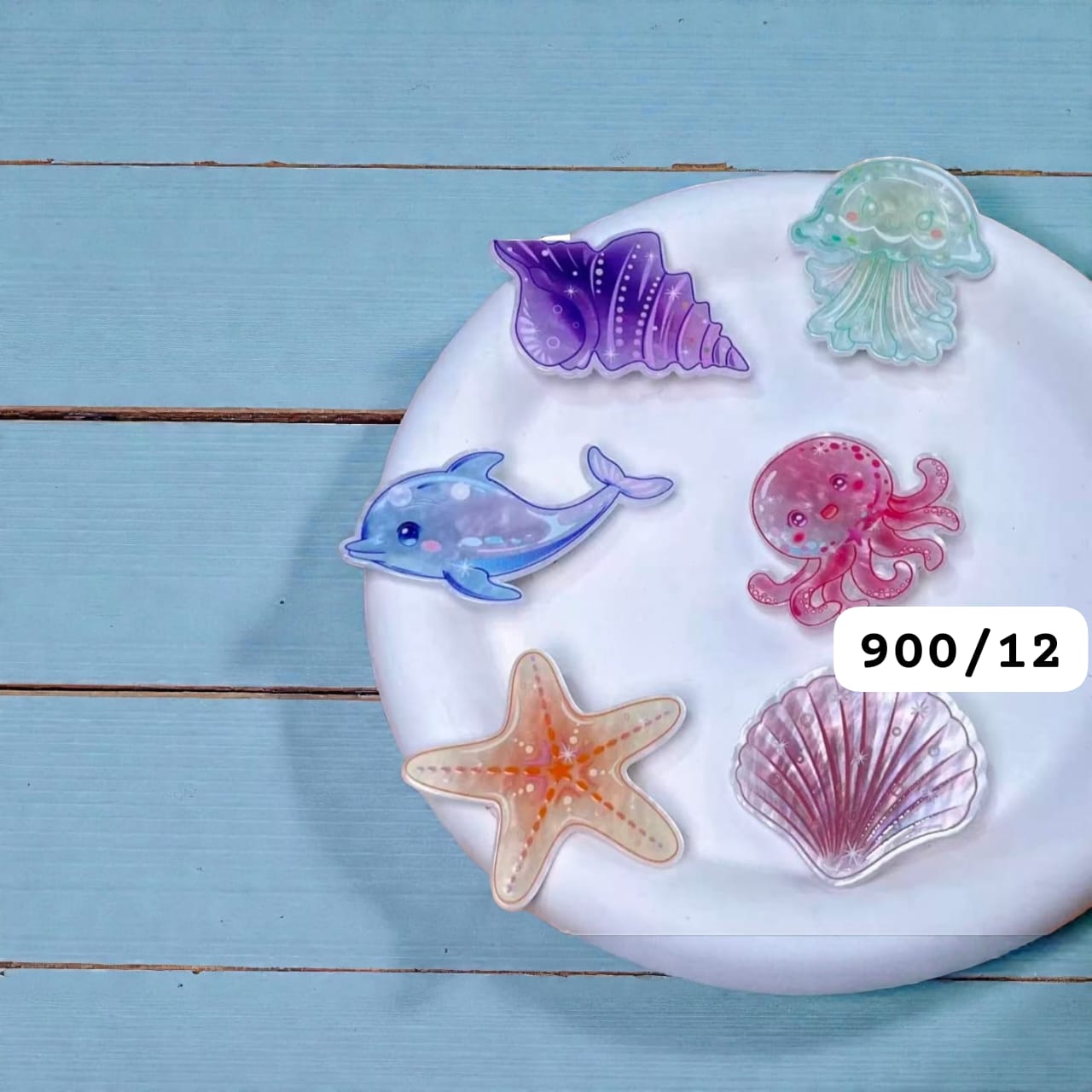 Acrylic clutchers premium quality ( pack of 12)