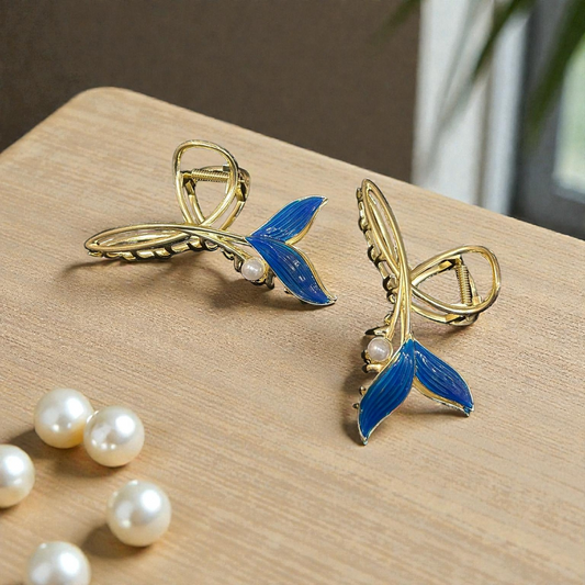 Cartier fish design metal clutcher ( pack of 12)